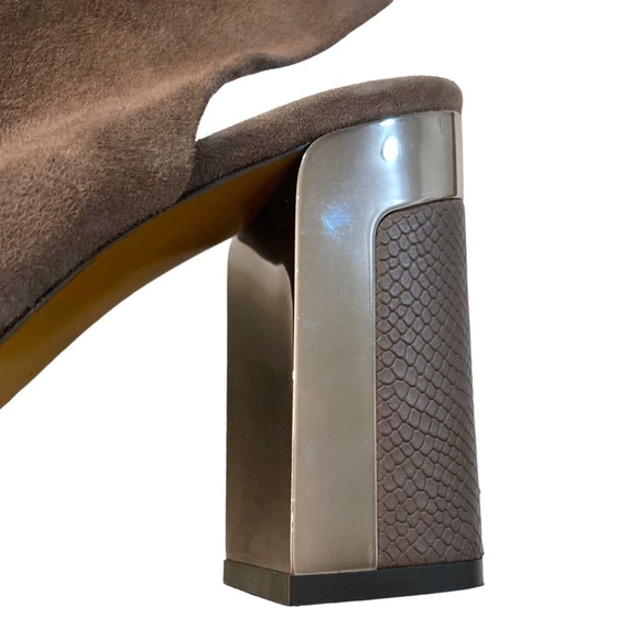 VINCE Fenmore Taupe Brown Suede Peep Toe Ankle Bootie Boot Heels - Picture 7 of 12